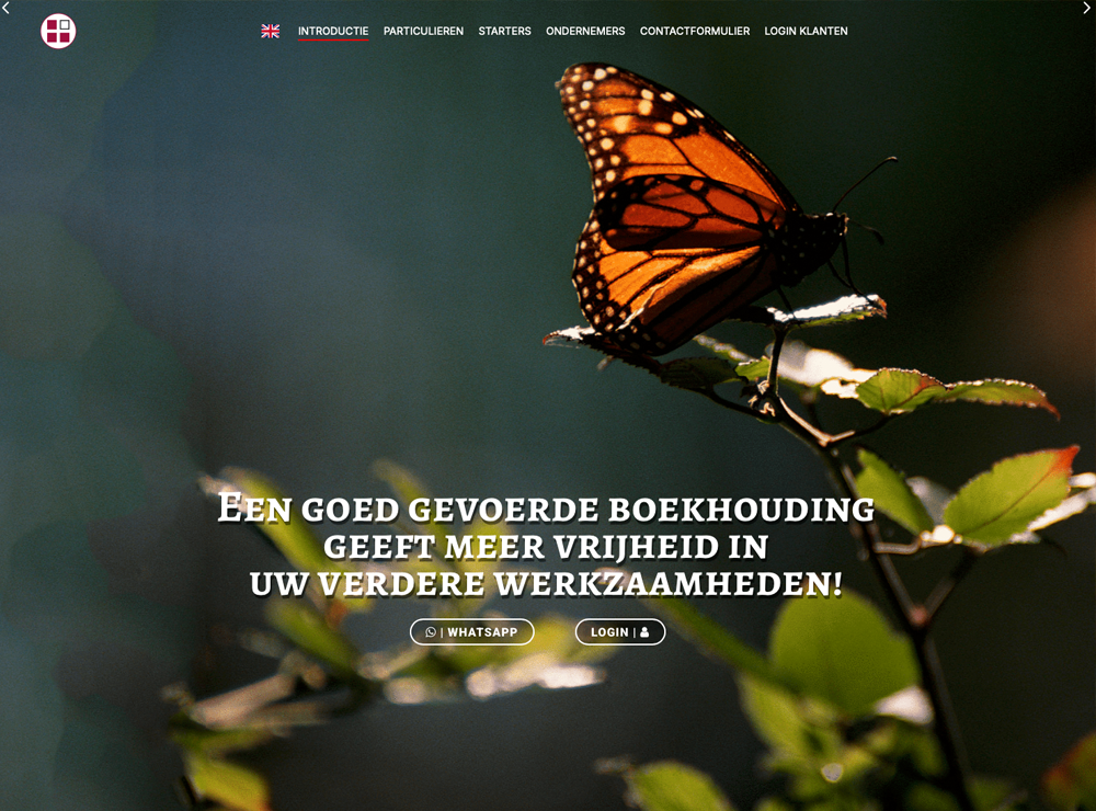 fiscaalburo Benny van den Brink - LeTigre Webdesign Holland Monarch butterfly resting on a twig with a blurred green background and bold Dutch headline overlaying the image.
