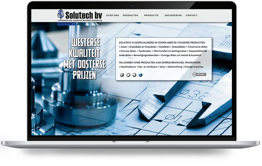 solutech par webdesign holland - LeTigre Webdesign Holland Écran d'ordinateur portable affichant la page d'accueil de Solutech BV : fond bleu de style industriel, logo de l'entreprise en haut à gauche, barre de navigation et un panneau promotionnel blanc dans la zone « hero ».